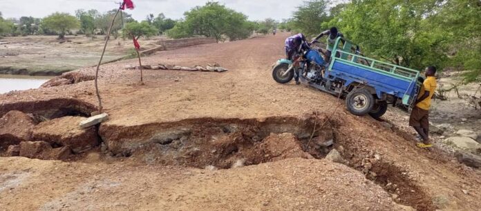 Apuwongo Community cut off from the rest of Bongo District
